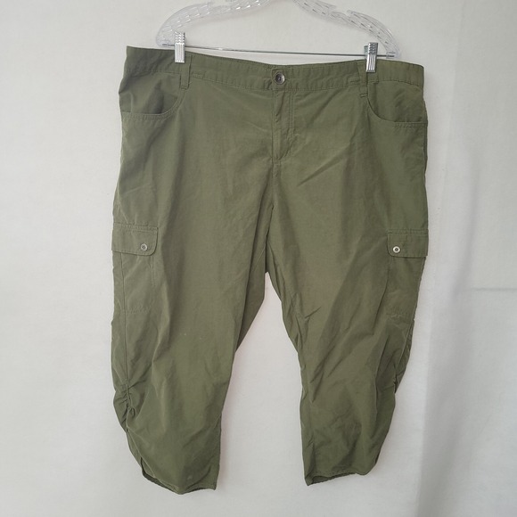 Woolrich Trek Cargo Capri Pant Womens 14 Green Lightweight Hiking HLC0257S *Fade - Picture 1 of 15